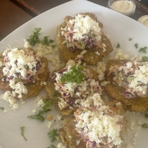 Patacones rellenos