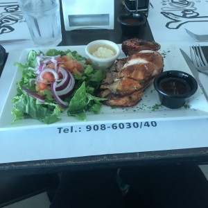 Pollo Asado con ensalada mixta