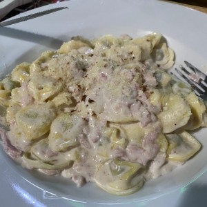 tortellini alla panna