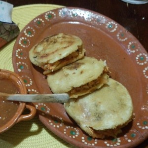 gorditas de pollo