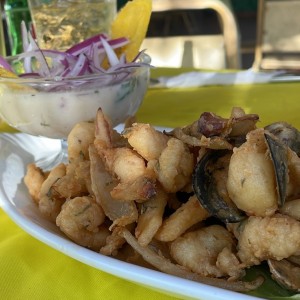 Ceviche frito mixto 