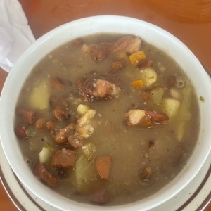 Sopa de poroto