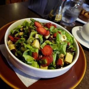 Ensalada de Frutos rojos.