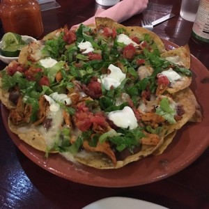 nachos con pollo