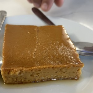 Flan de la casa 
