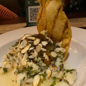 Ceviche de pescado en salsa de maracuya