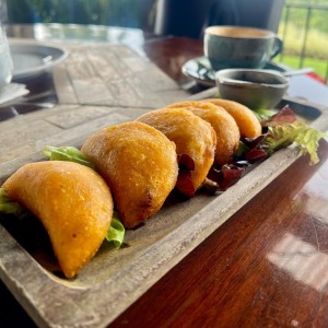 Entradas - Empanadas de Osobuco