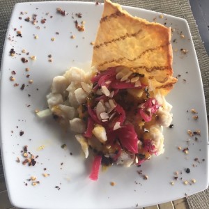 Ceviche de mero con maracuya