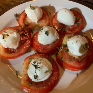 Capresse con mozzarella buffala