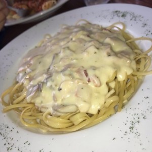 Linguini Alfredo