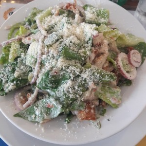 ensalada caesar con pollo