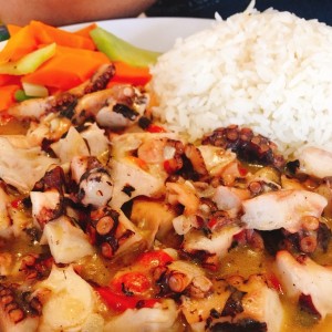 pulpo al ajillo 