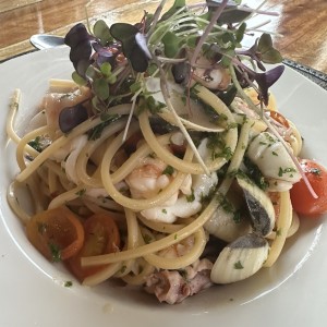 Spaghetti Mariscos Mixtos