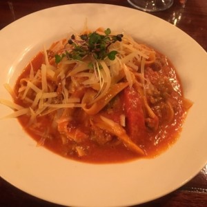 Tagliatele e chorizo italiano casero