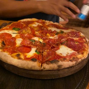 Pizza diavola