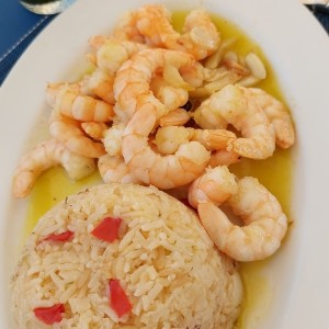 camarones al ajillo