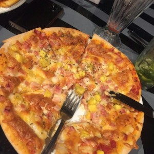 pizza hawaiana