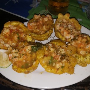 patacones rellenos de camaron