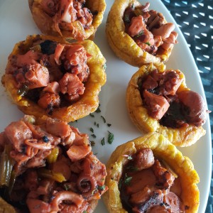 Patacones rellenos de Pulpo