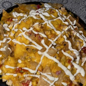 Nachos De La Vieja con puerco