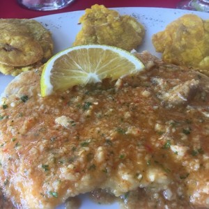 corvina al ajillo