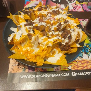 Nachos con Chilli