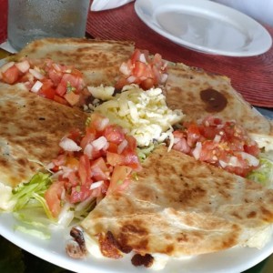 quesadilla de pollo