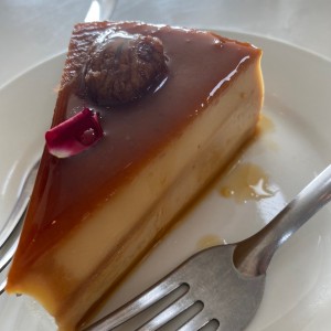 Flan de la casa