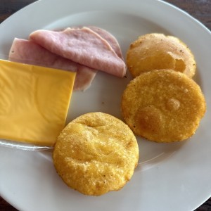 Desayunos - Panameño