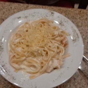 fettuccine con langostinos