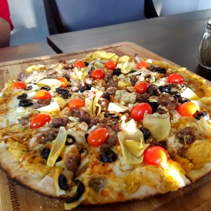 pizza griega