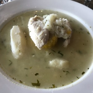 sancocho de pollo