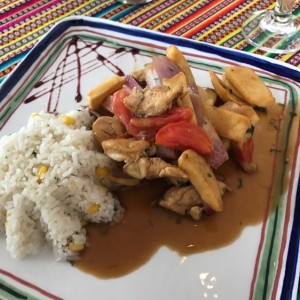 Pollo Salteado