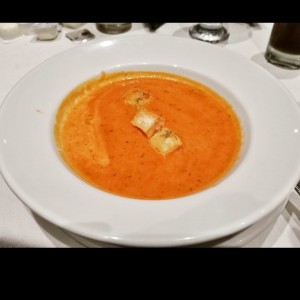 sopa de tomate