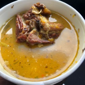 sopa de costilla ahumada