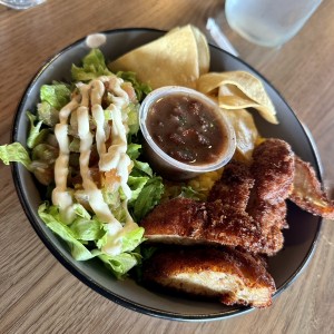 almuerzo del dia con pollo apanado