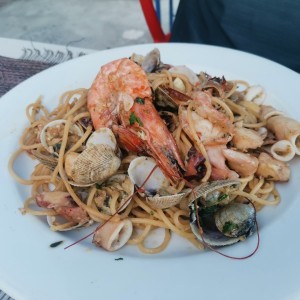 Pasta frutti di mare