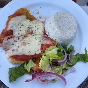 Milanesa a la parmigana