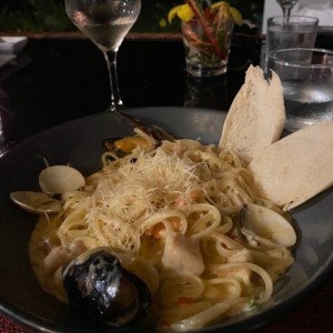 Seafood pasta