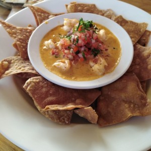 Nachos de camarones 