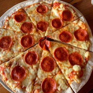 pizza pepperoni