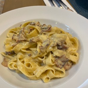 Fetuccini Carbonara