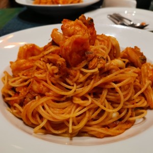 Spaghetini a la pescatore 