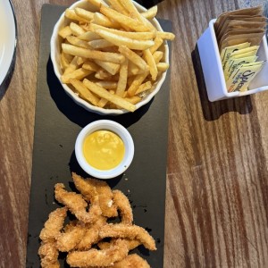 Deditos de Pollo Apanados