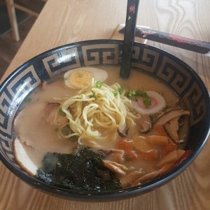 Tonkotsu ramen