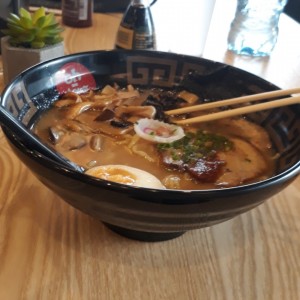 tonkotsu ramen