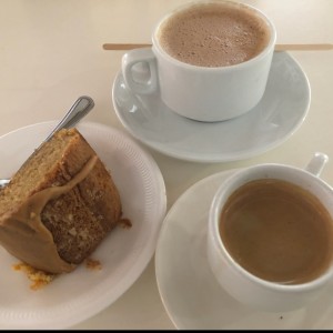 Expresso, Mochachino e Torta de Cafe 