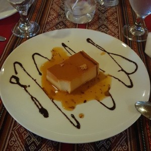 Flan de la casa