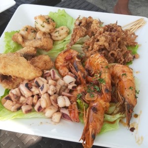 picada de mariscos mixtas