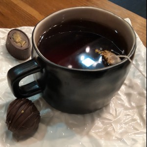 Te Chai con Trufas de Avelana 